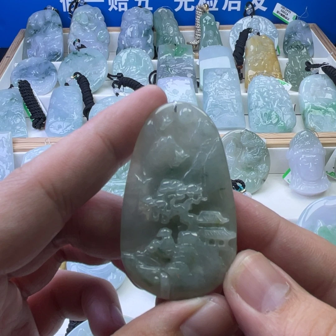 翡翠未镶嵌颈饰498