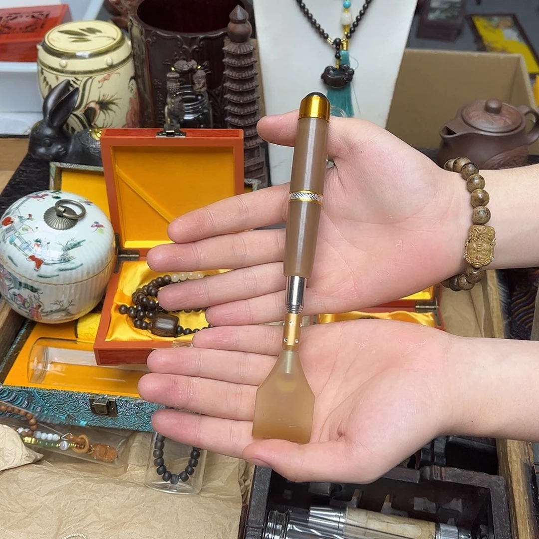 大叶紫檀（黑酸枝木类）