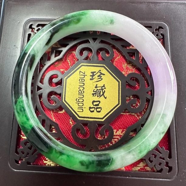 W1386 五七+缅甸春彩翡翠手镯