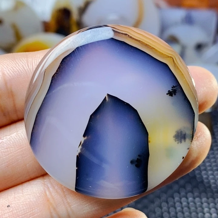 玛瑙/玉髓未镶嵌珠宝半成品