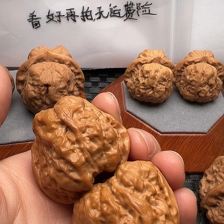 驰***下文玩核桃吊坠蛤蟆
