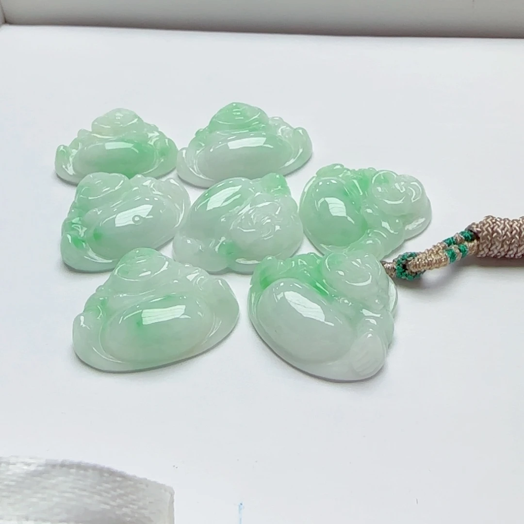 颈饰未镶嵌翡翠多样性发其一