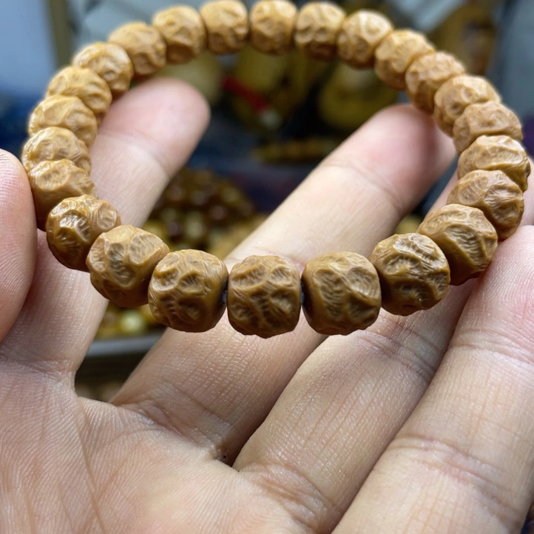 猴头核桃吊坠嗯、嗯