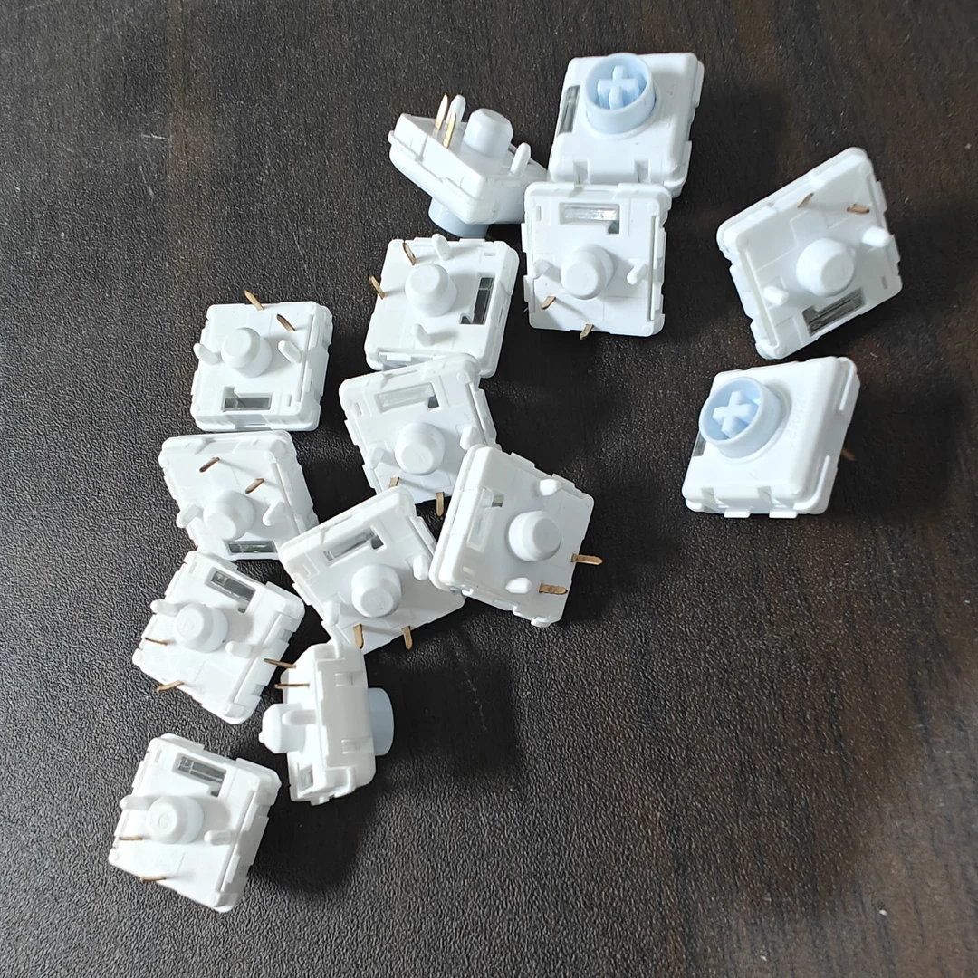 准新品 爱国心 矮轴机械键盘专用-白雪矮轴