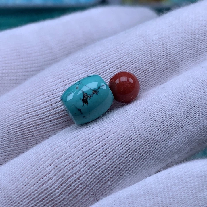 南红玛瑙未镶嵌珠宝奇石
