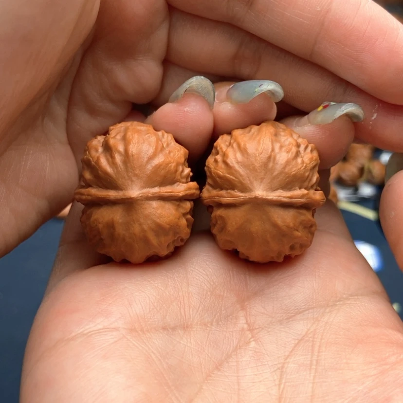 【闪购商品】文玩核桃吊坠灯笼果