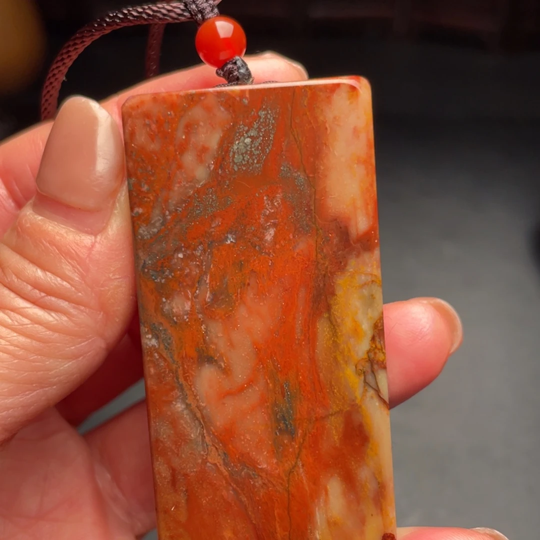 入***龙田黄石昌化田手把件印章牌子