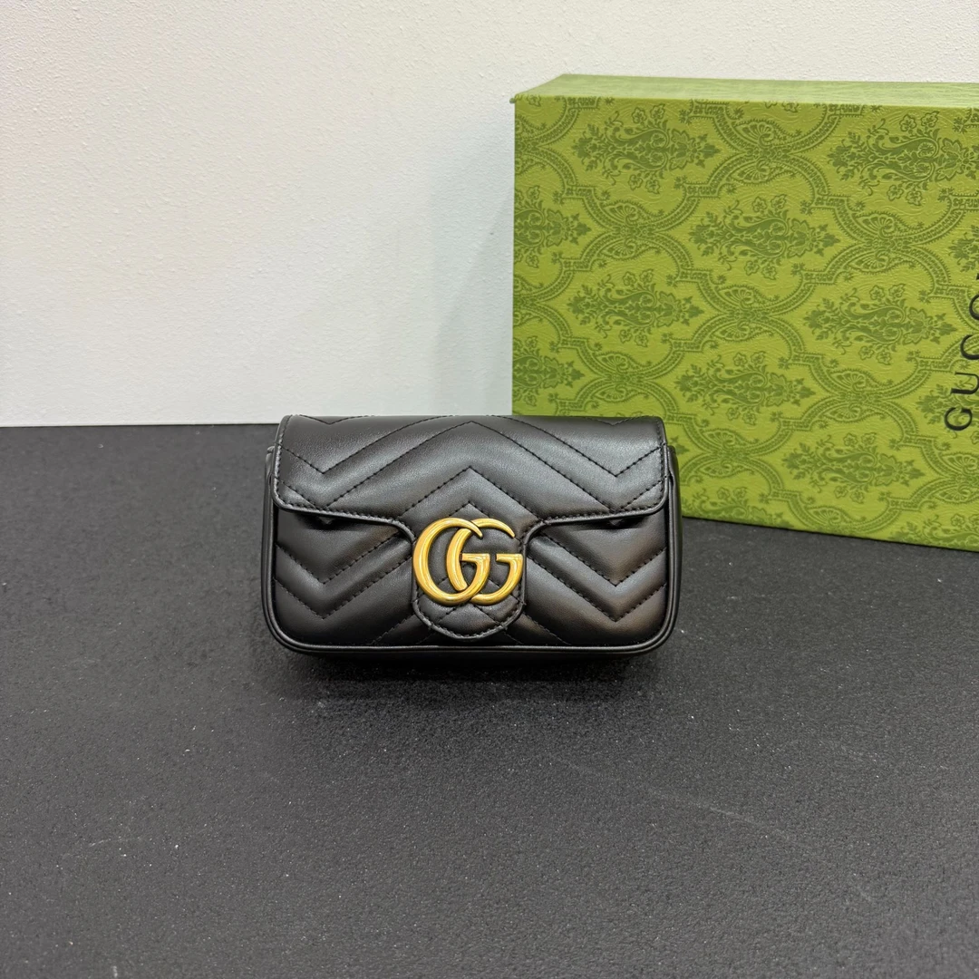 未使用 GUCCI/古驰 壹所奢品GUCCI 马蒙mini 黑金 闲置有差评不上