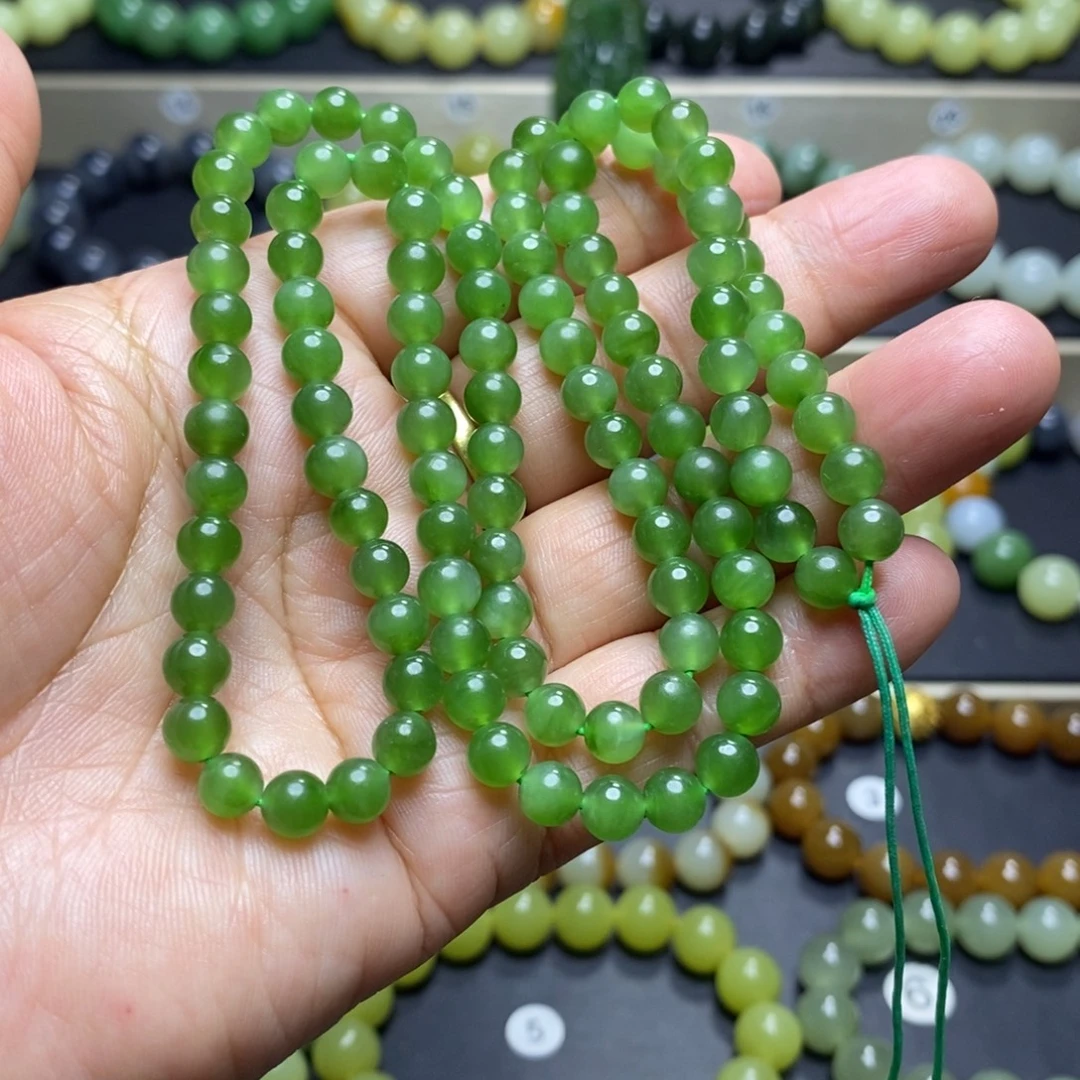 和田玉未镶嵌手串