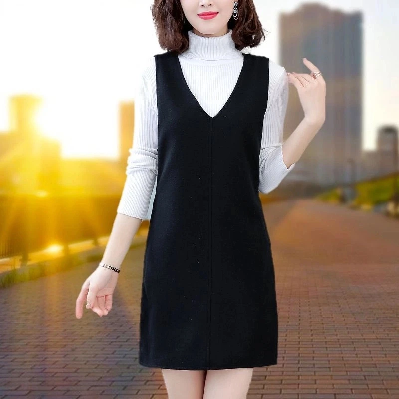 气质春秋新款毛呢无袖背带裙女秋冬洋气连衣裙打底裙百搭背心裙子