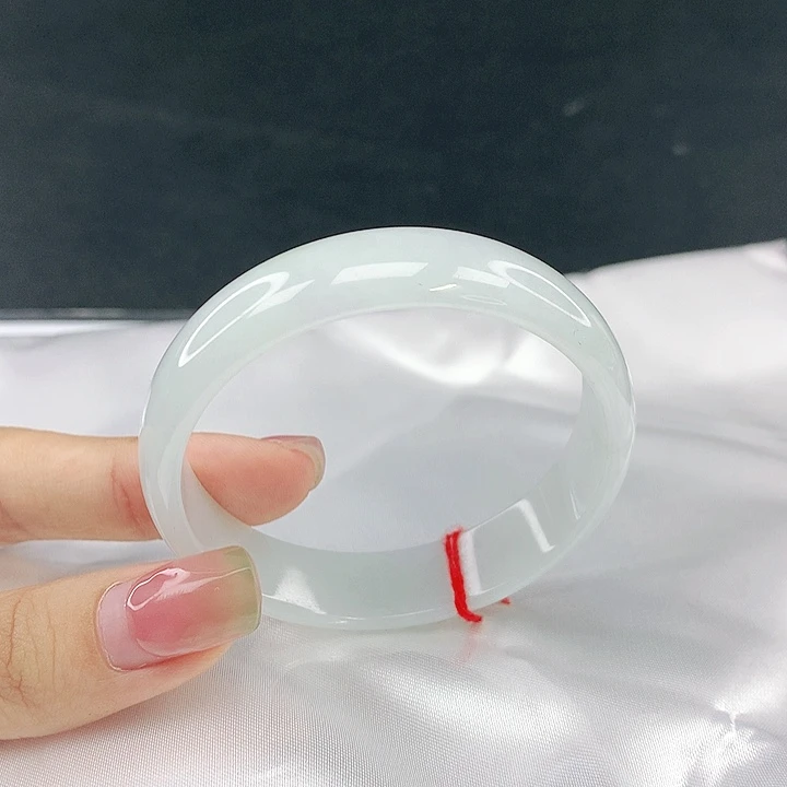 翡翠未镶嵌手镯圈51，05113