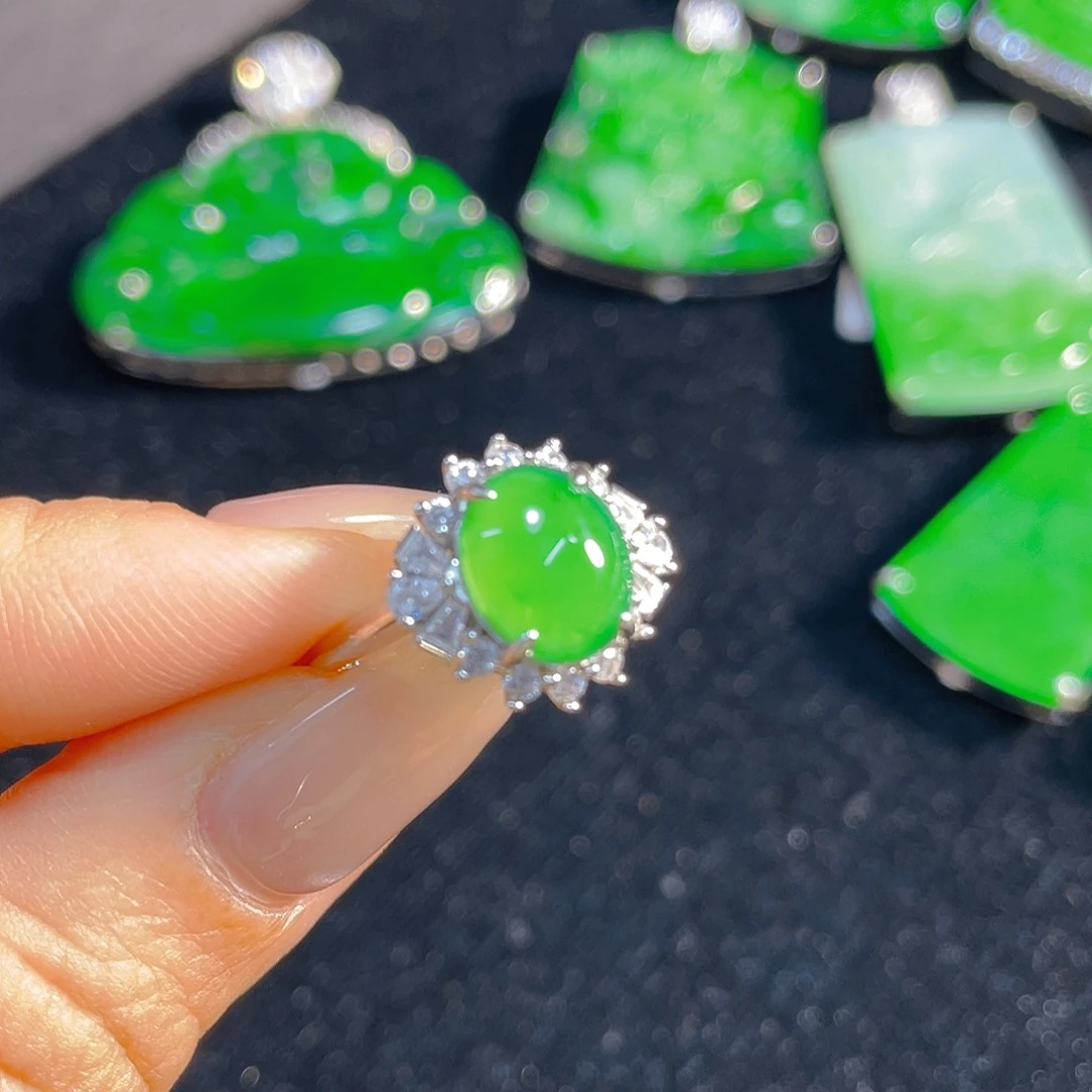 翡翠戒指银S925镶嵌翡翠