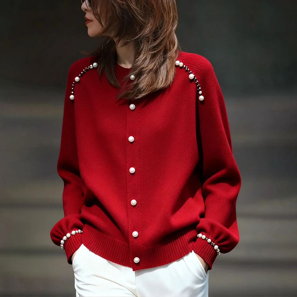 女士红色毛衣开衫2025秋冬高级感减龄修身显瘦重工钉珠针织衫上衣