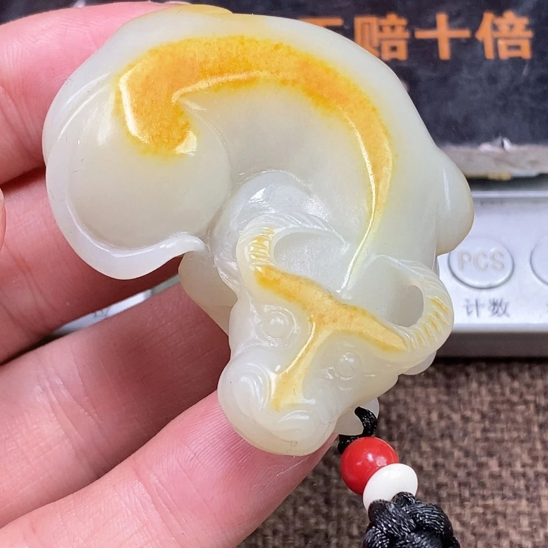 和田玉挂件未镶嵌