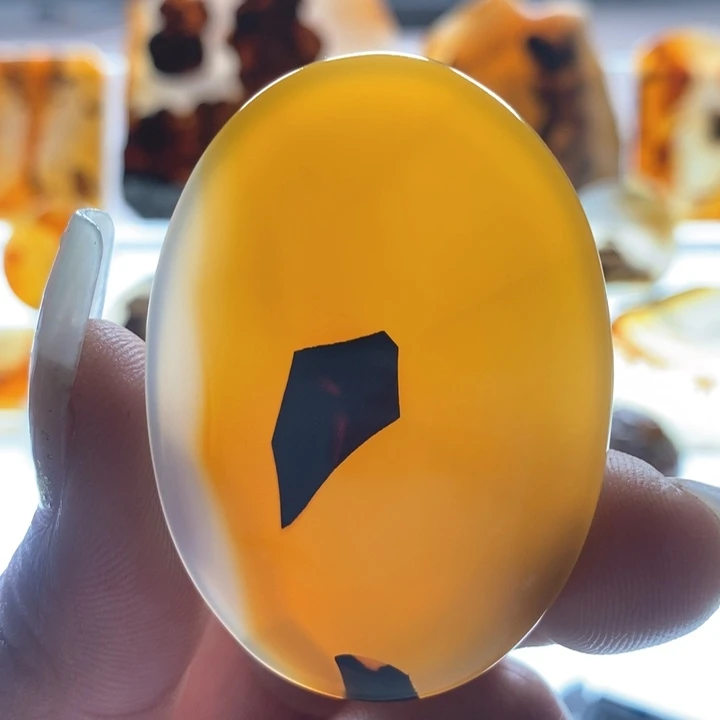 玛瑙/玉髓颈饰未镶嵌