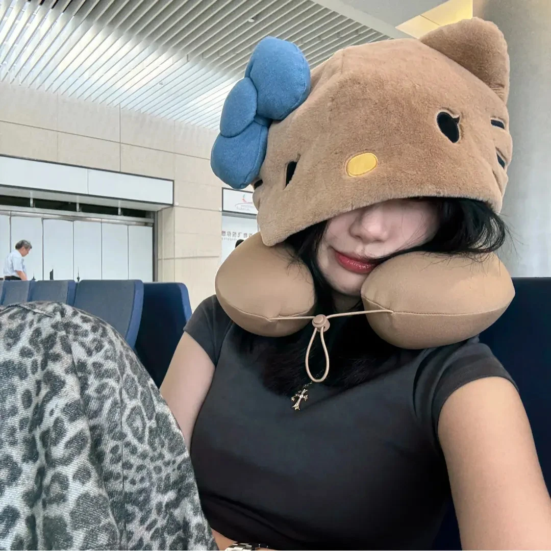 黑皮kitty护颈枕连帽遮光靠枕坐车旅行睡觉神器颈椎病用枕头女生