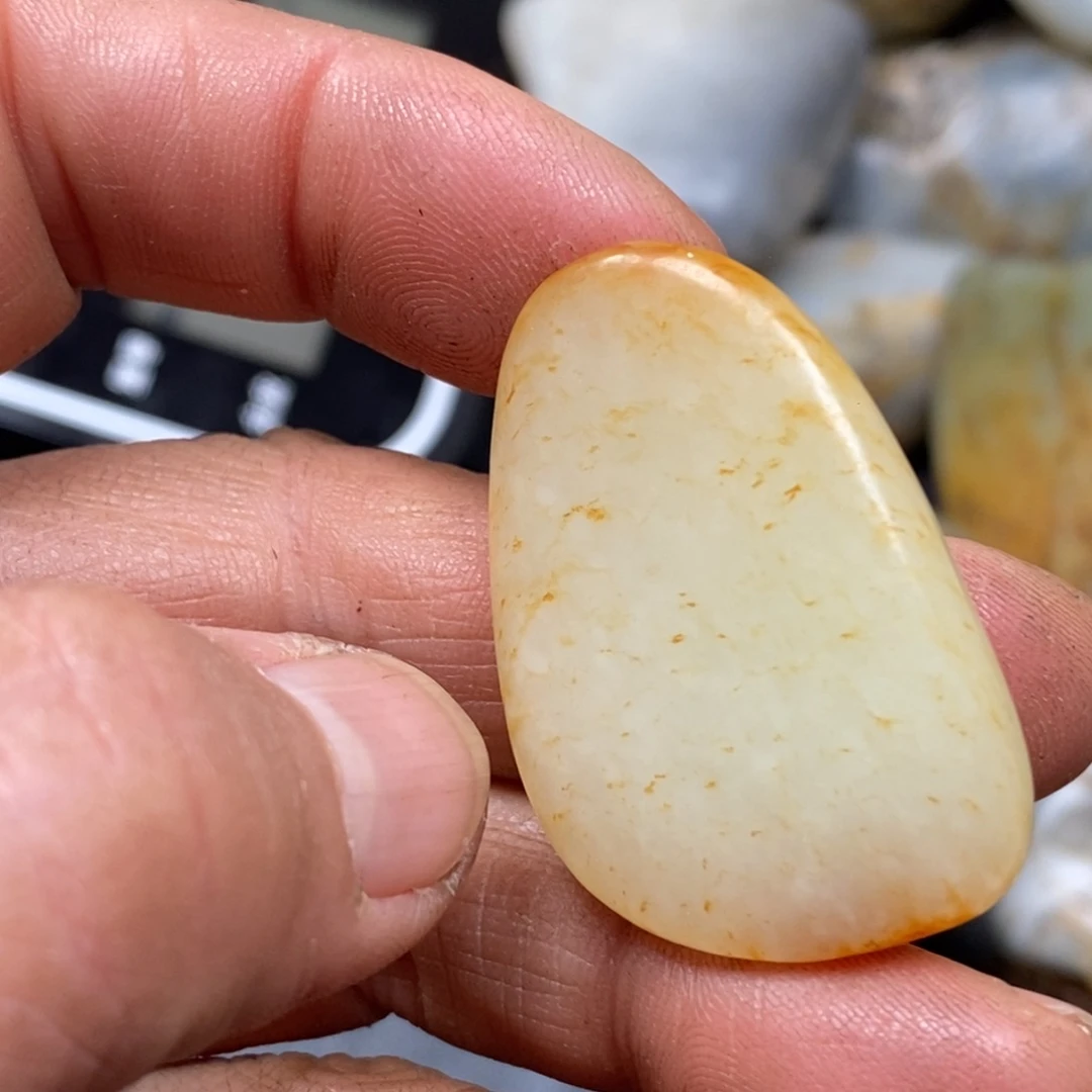 和田玉（糖玉）挂件未镶嵌