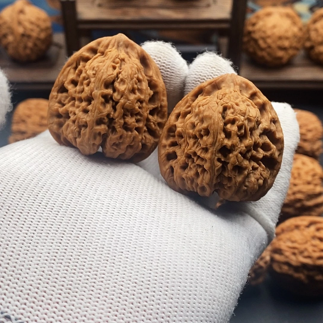 文玩核桃吊坠7高桩三角