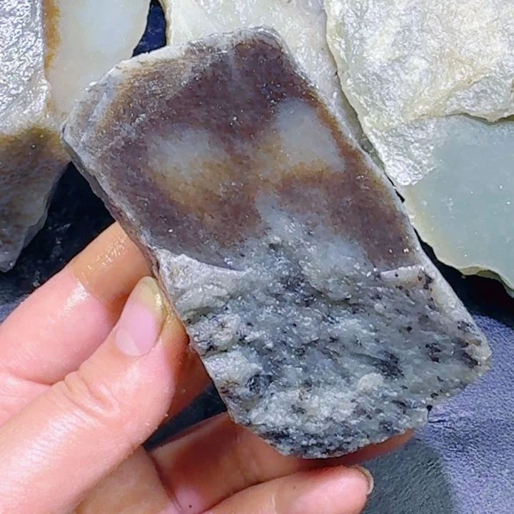 和田玉未镶嵌珠宝半成品