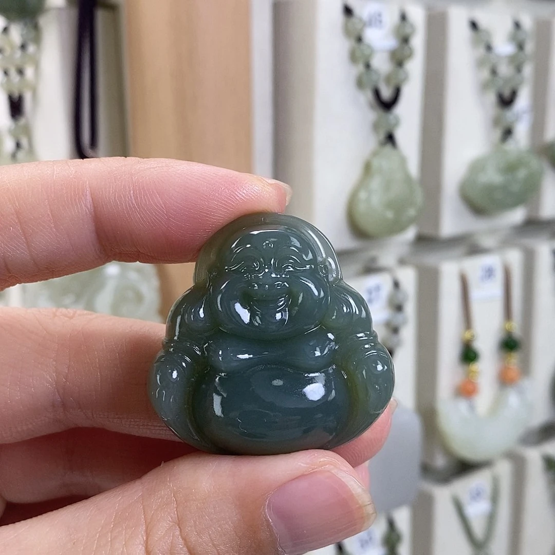 和田玉未镶嵌项链