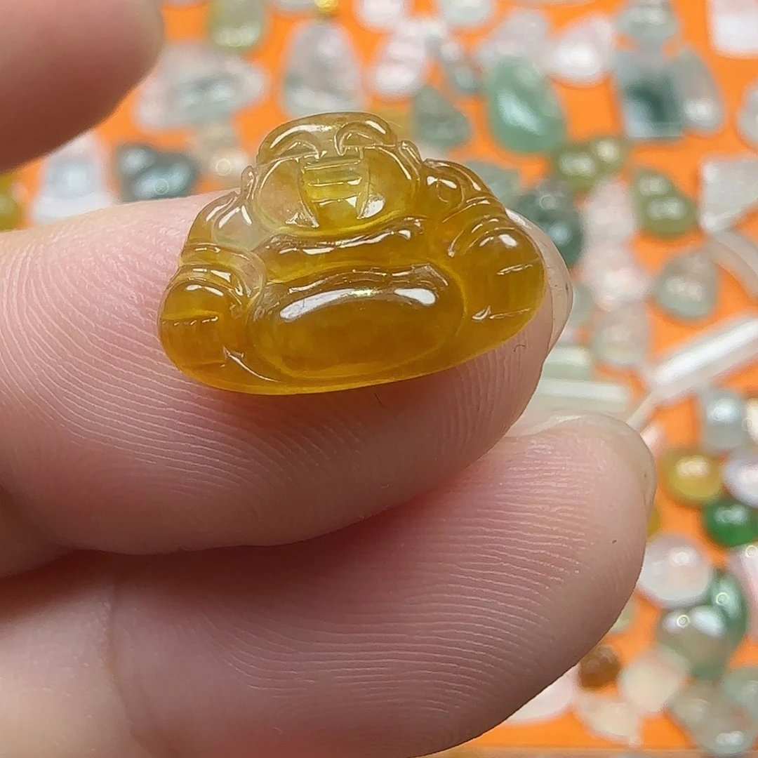 定制翡翠未镶嵌翡翠