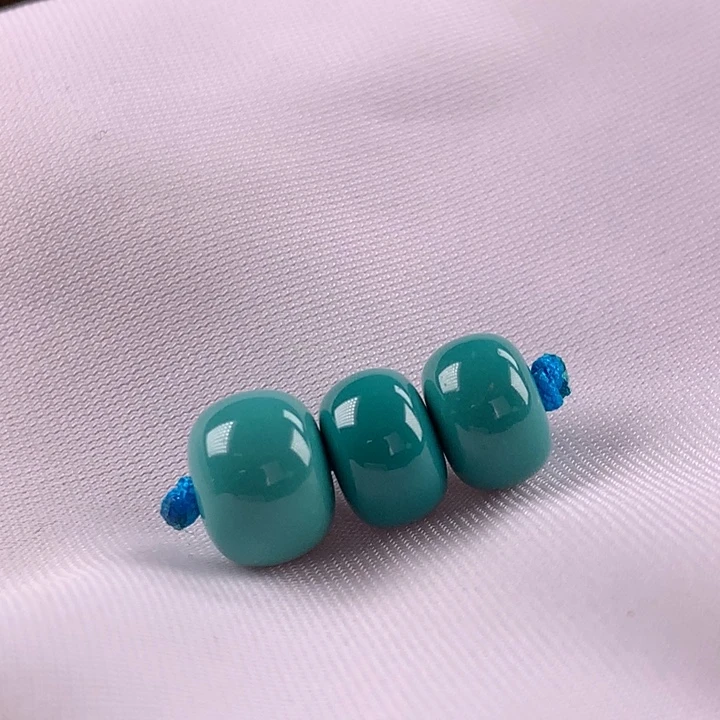 绿松石未镶嵌珠宝奇石8.4-7.8mm