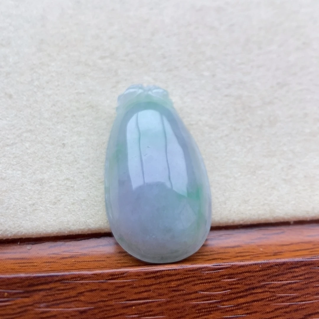 翡翠未镶嵌颈饰吊坠40