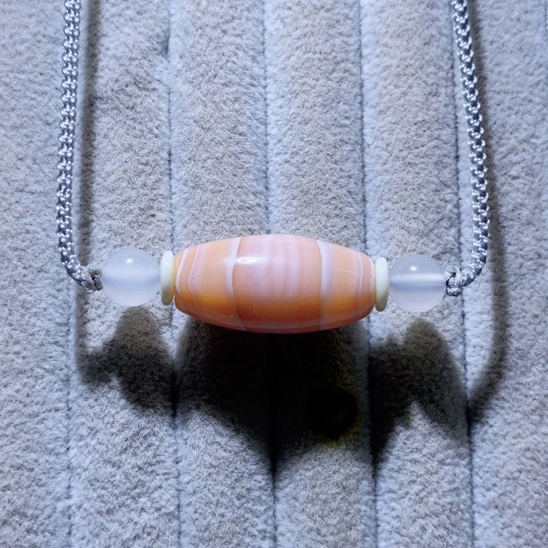 未镶嵌颈饰玛瑙/玉髓