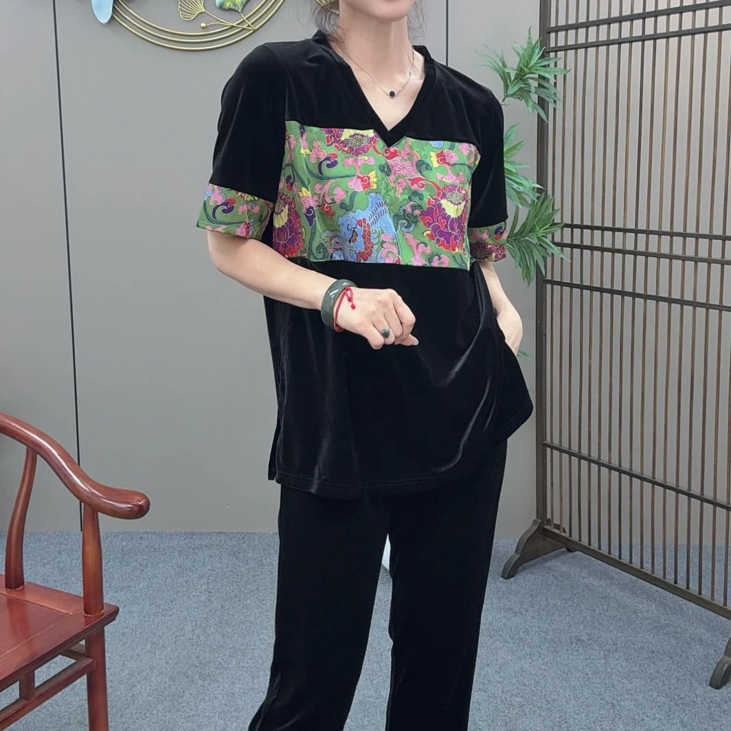 三姐家2025秋款新中式丝绒V领拼接短袖上衣+长裤套装