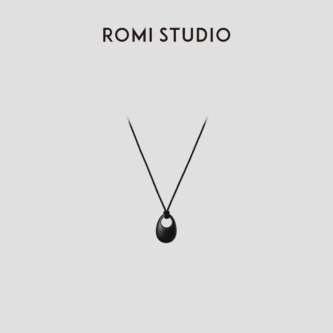 非金属棉绳项链 ROMI STUDIO 简约设计水滴形吊坠项链 RWCRP32965