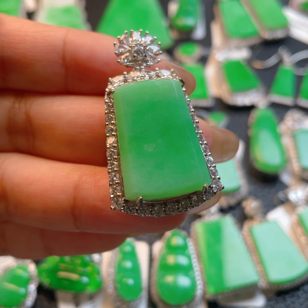 翡翠银S925镶嵌颈饰