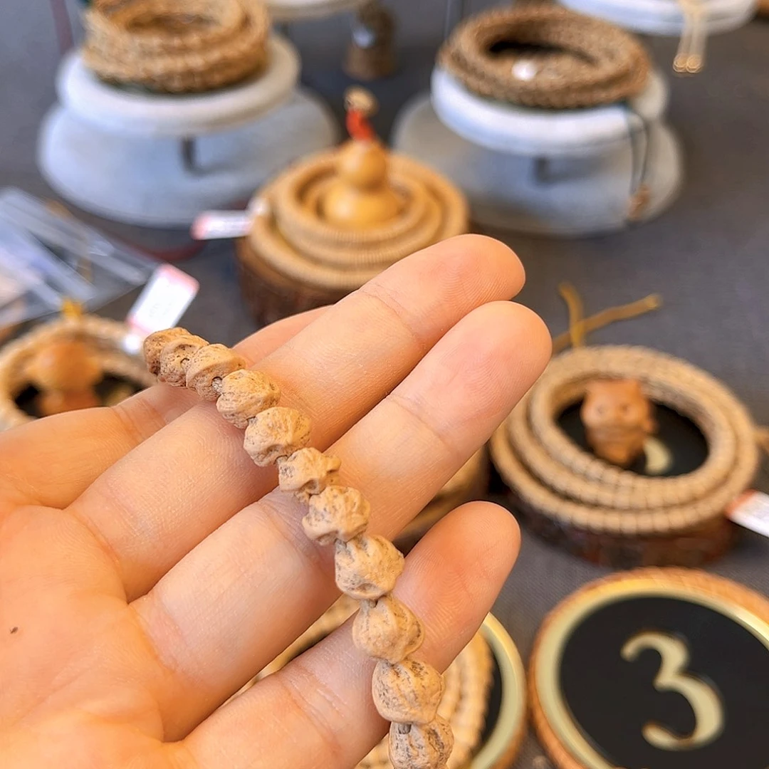 柏香籽/百香籽吊坠有**思