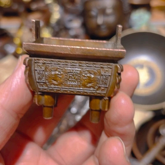 正常发货 铜的。全清了一件不留