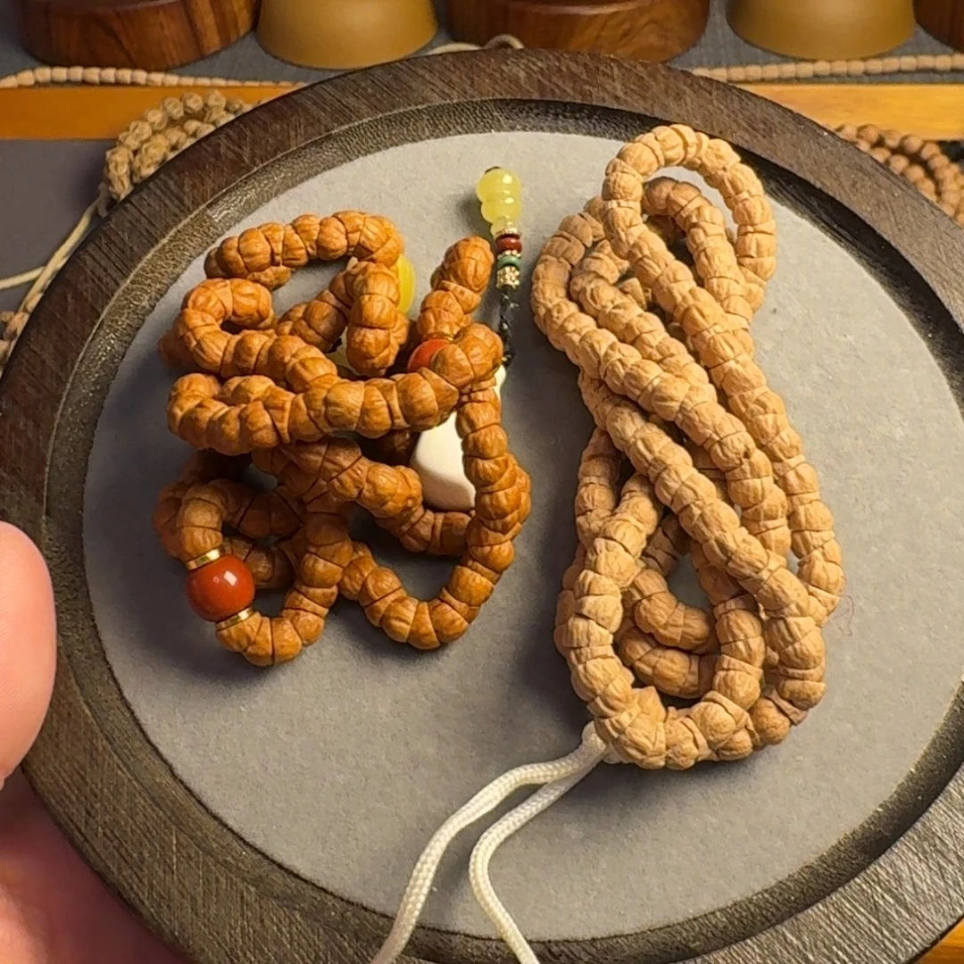 柏香籽/百香籽手串热振迷你精工猪大肠