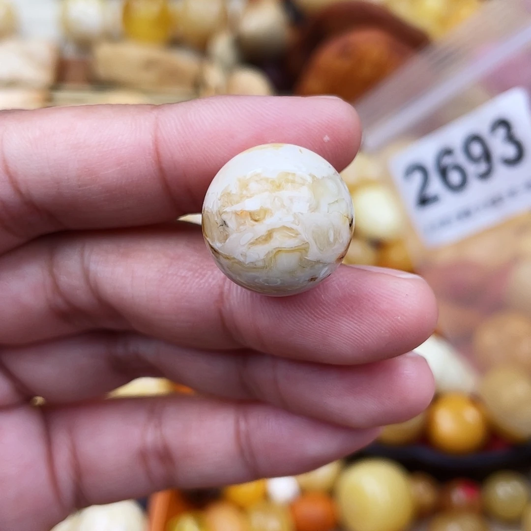 未镶嵌蜜蜡珠宝奇石18.6沁色