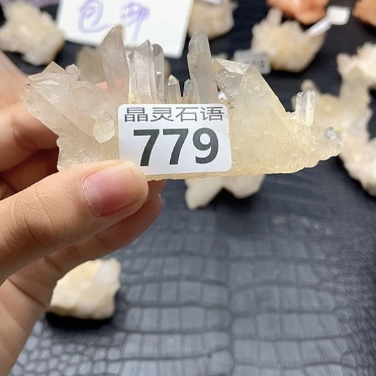 大型摆件（非配饰）未镶嵌水晶