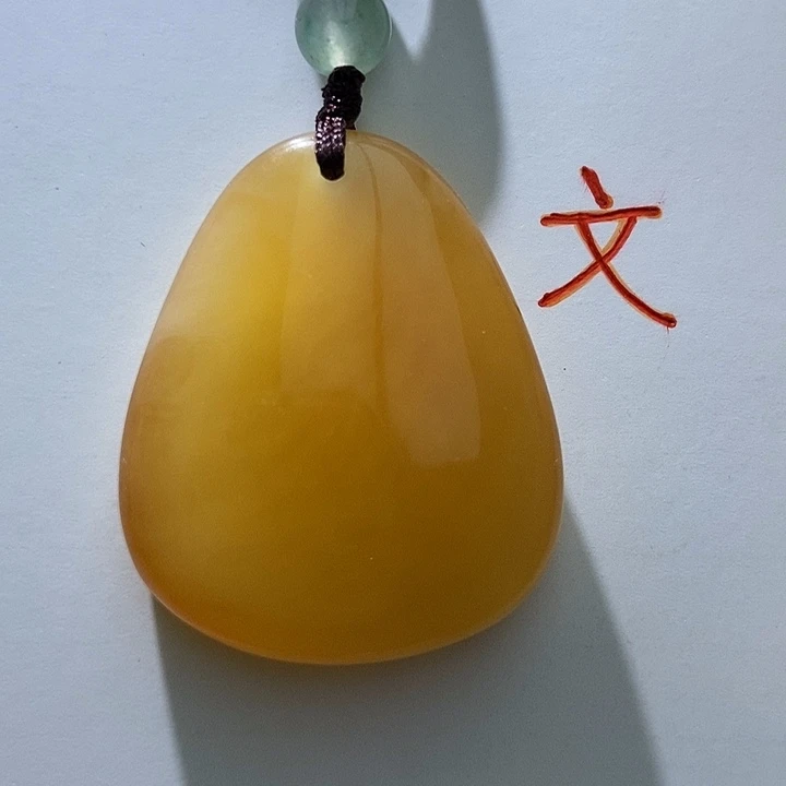 琥珀未镶嵌珠宝奇石35