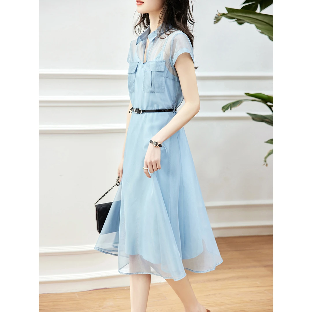 气质轻奢赫本风减龄2025年新款显瘦海边高级感连衣裙