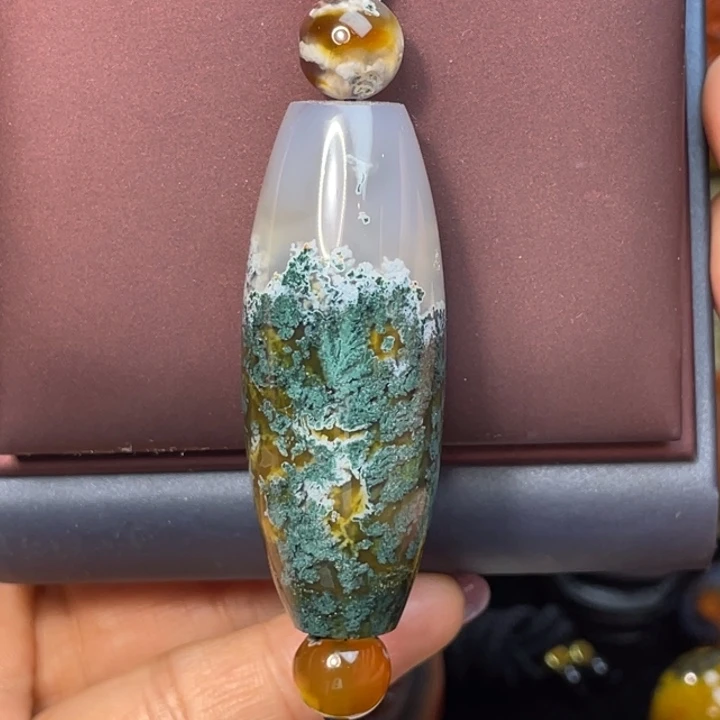 玛瑙/玉髓未镶嵌珠宝奇石收藏经典段水草天珠