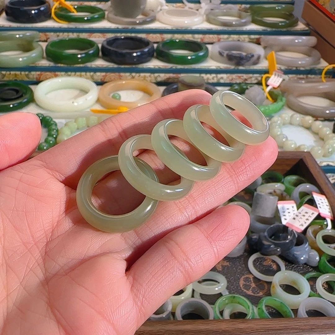 未镶嵌戒圈和田玉冰晴戒圈 拍一发一多样性发货