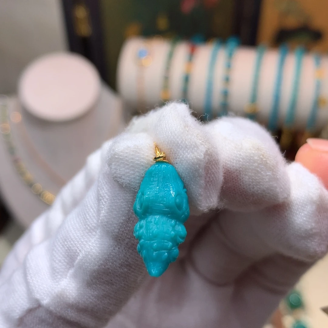 绿松石18K金镶嵌珠宝奇石