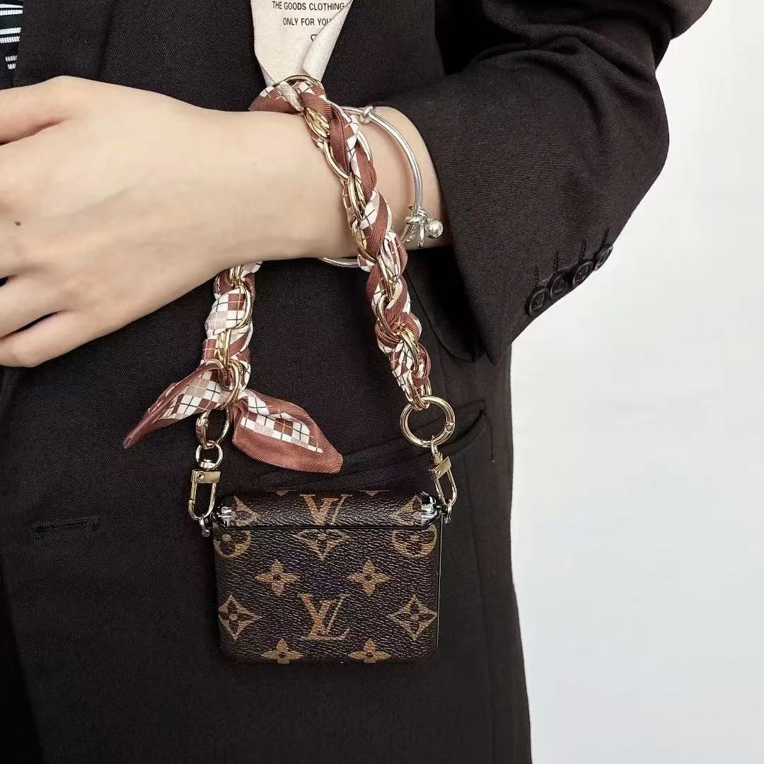 潮牌大花适用华为purax折叠手机壳荣耀vflip全包中轴丝巾手提小米