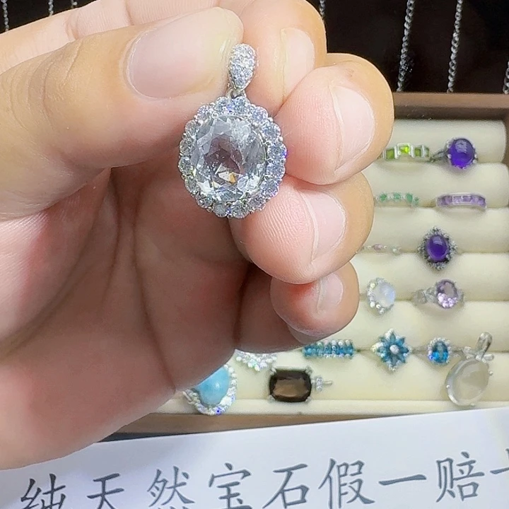 颈饰银S925镶嵌水晶