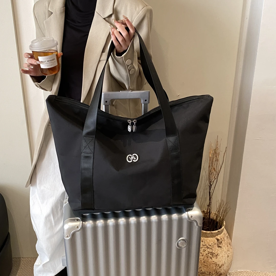 高级感大容量单肩包百搭手提包简约通勤旅行适用行李包储物袋