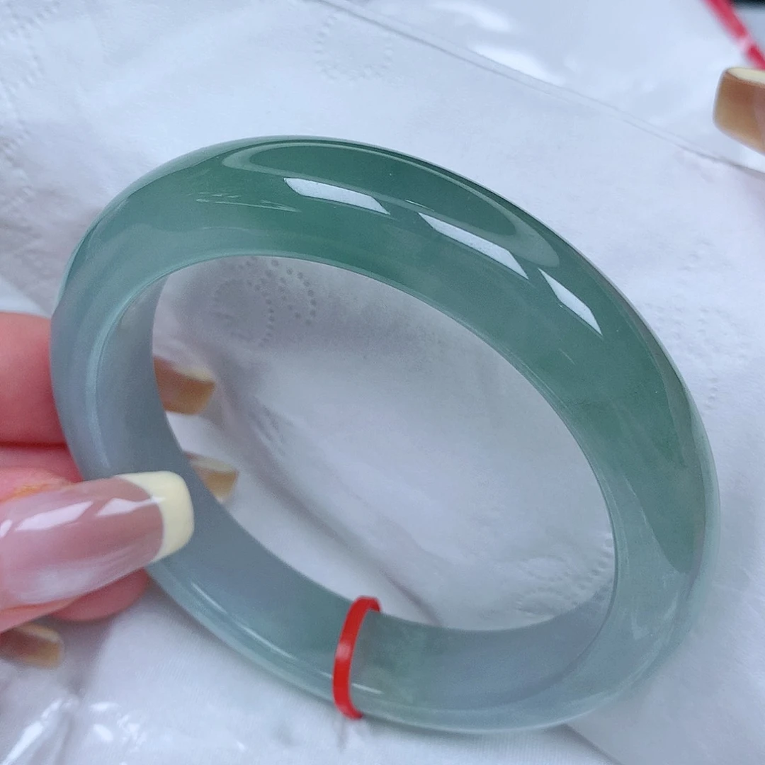 【闪购商品】翡翠手镯未镶嵌，57