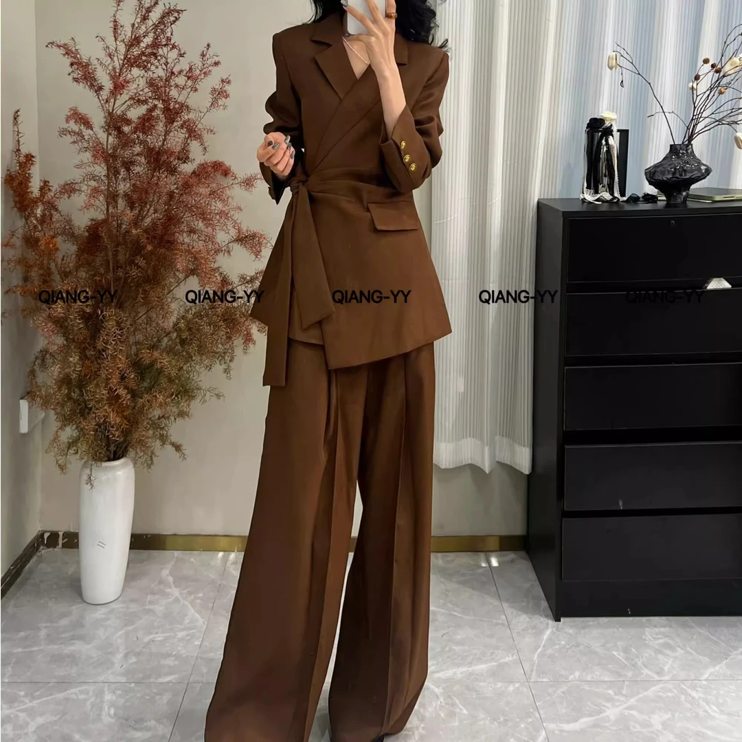 大码女装胖mm韩版气质干练套装2025秋季绑带修身西服阔腿裤一整套
