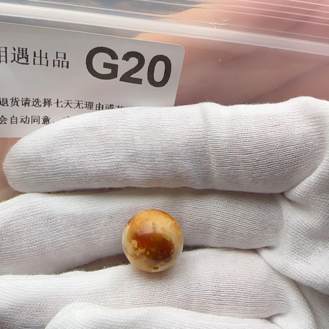 琥珀裸石未镶嵌桃**人琥珀蜜蜡