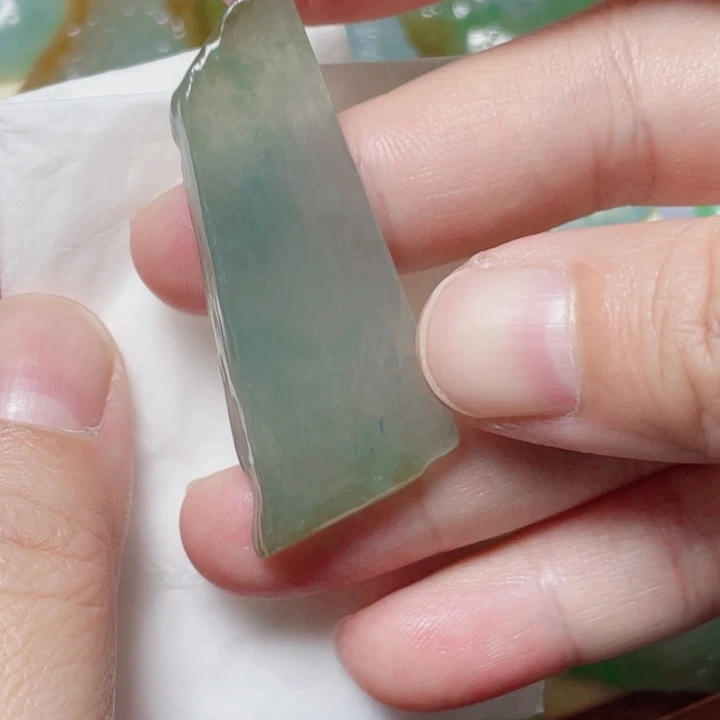 定制翡翠未镶嵌包工