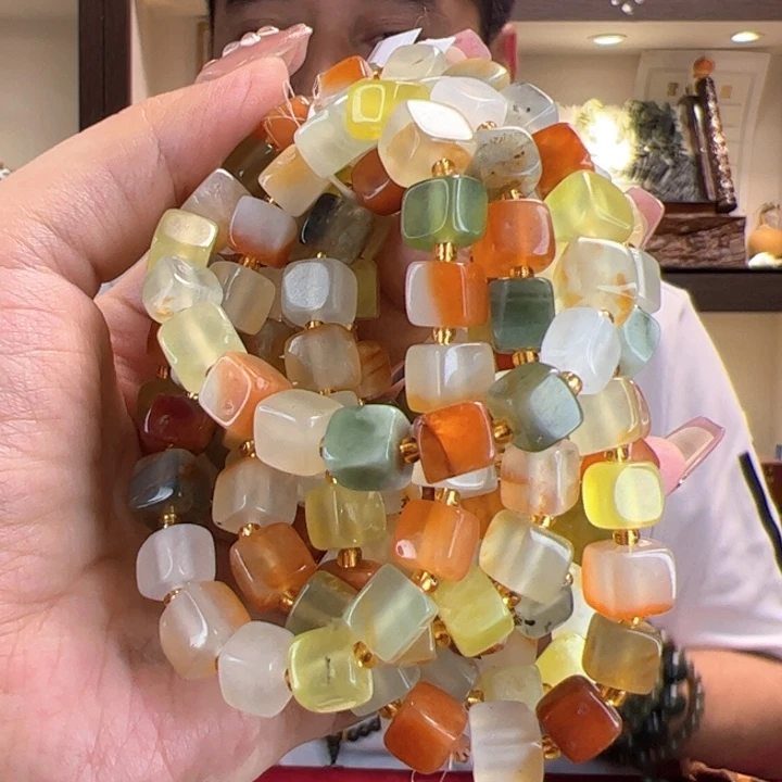 蛇纹石玉未镶嵌手串多样化随机发一个