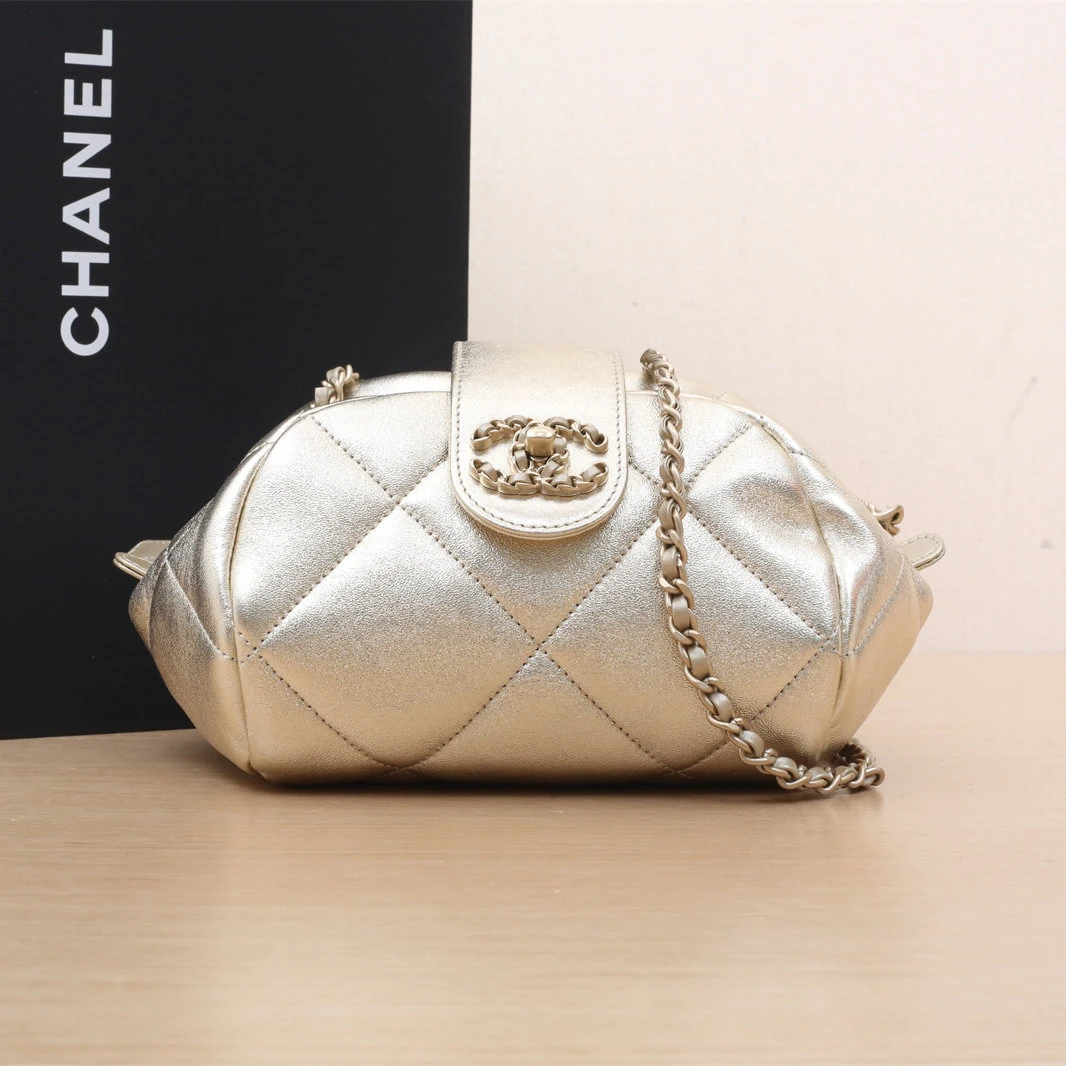 99新 Chanel/香奈儿 【黑黑】金色 芯片开 25A 手工坊 元宝包